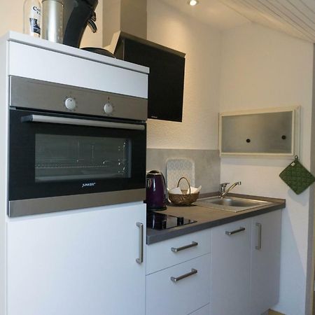 Moderne 70 Qm Wohnung Mit Grosser Dachterrasse Kinheim Exteriör bild