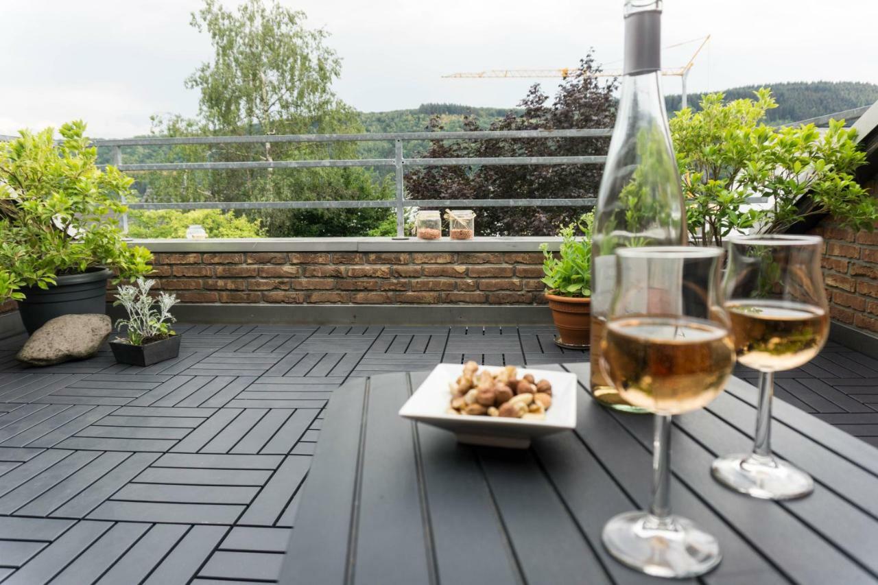 Moderne 70 Qm Wohnung Mit Grosser Dachterrasse Kinheim Exteriör bild